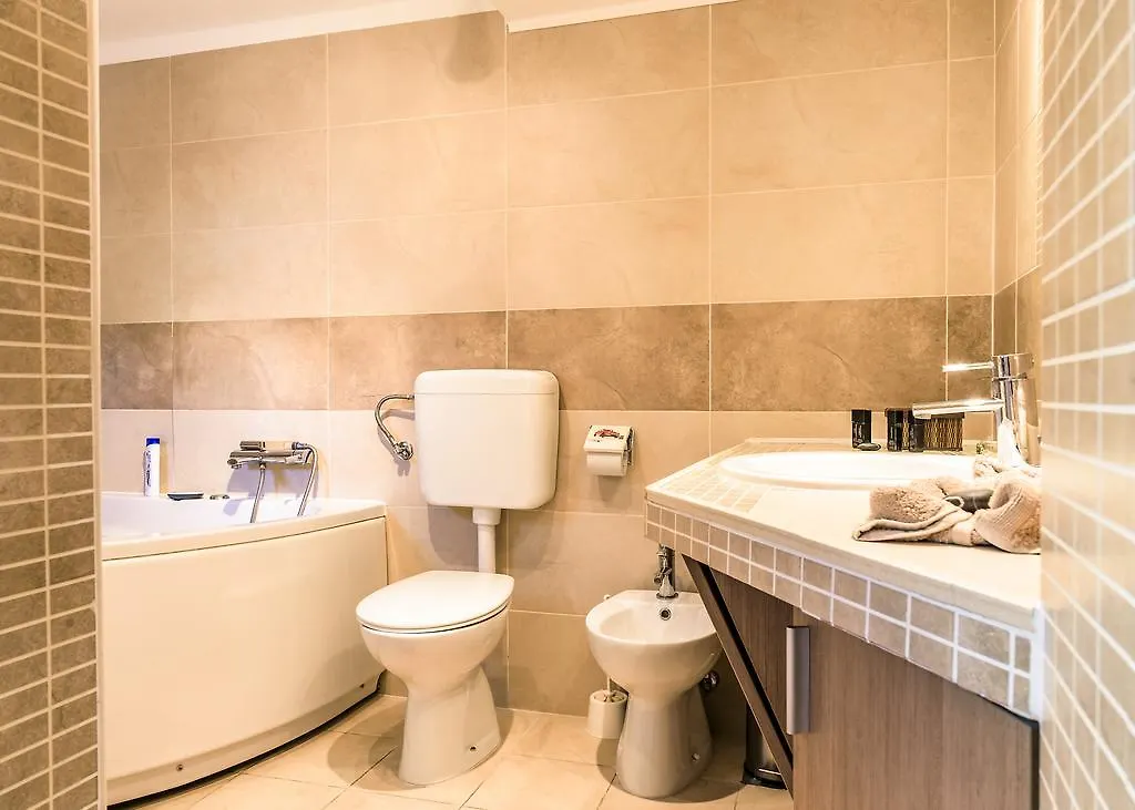 Apartment Studio-25 Rijeka
